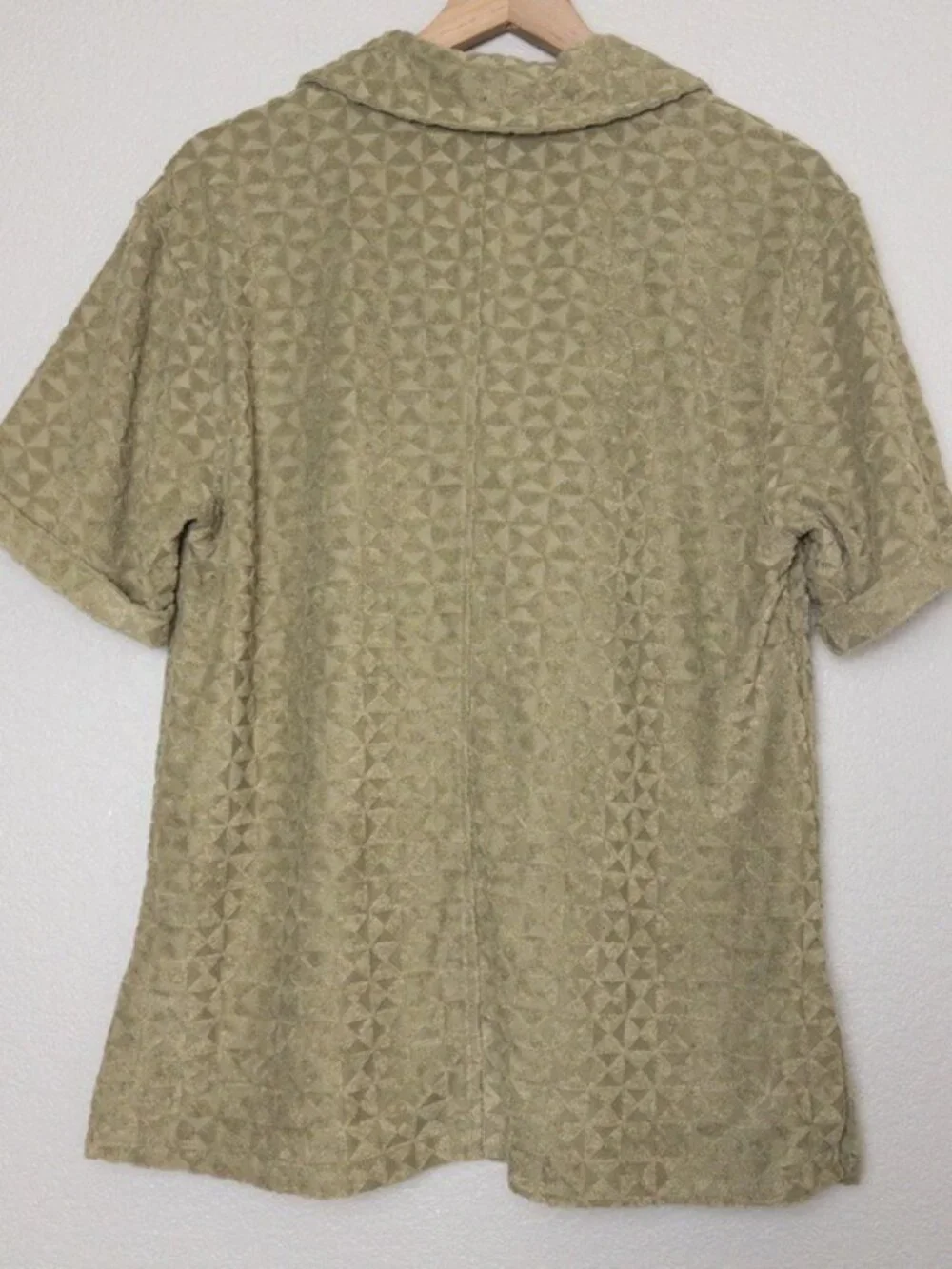 Avec Les Filles Textured Button Down Shirt S Triangle Terrycloth Olive Cover Up